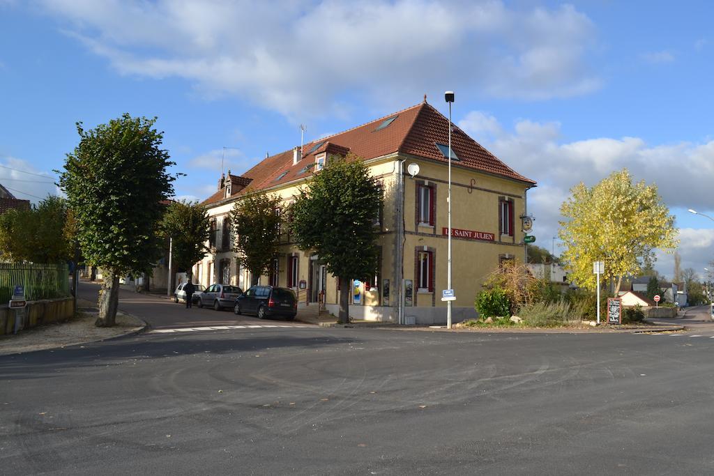 Hotel Le Saint Julien Zewnętrze zdjęcie